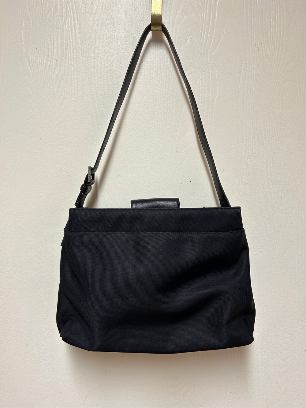 Coach 7412 Black Women’s Shoulder Bag - Sleek Everyday Carry